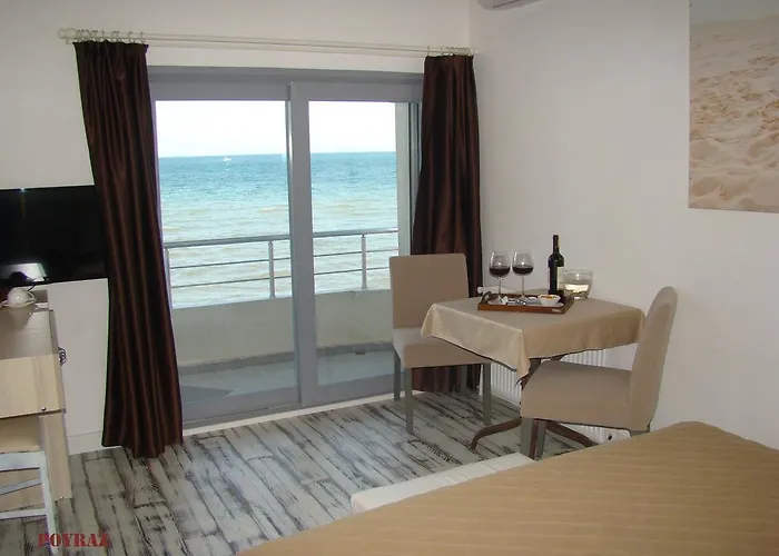 Yelken - Adult Only *