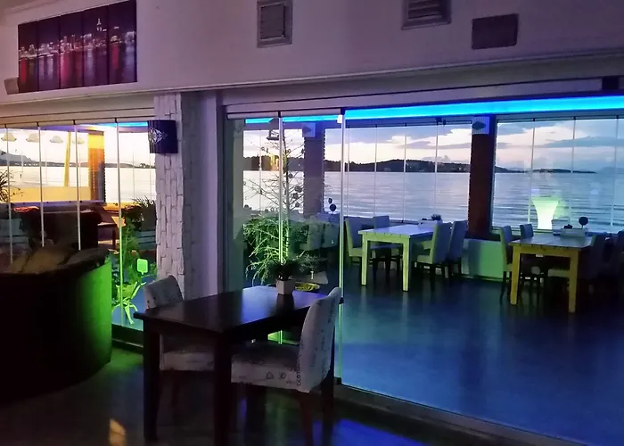 Ξενοδοχείο Yelken - Adult Only Βουρλά