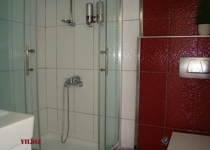 Yelken - Adult Only *