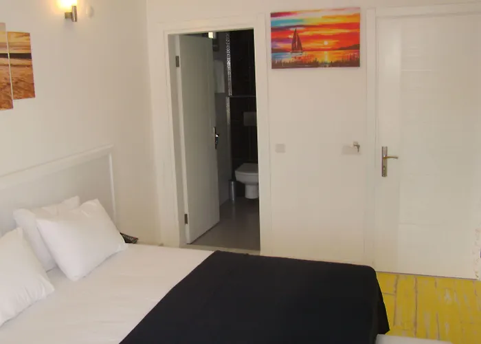 Yelken - Adult Only 울라