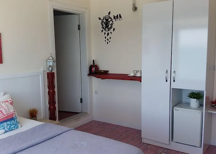 Yelken - Adult Only *